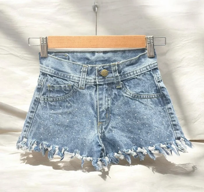 Short Mom Nema Brillos