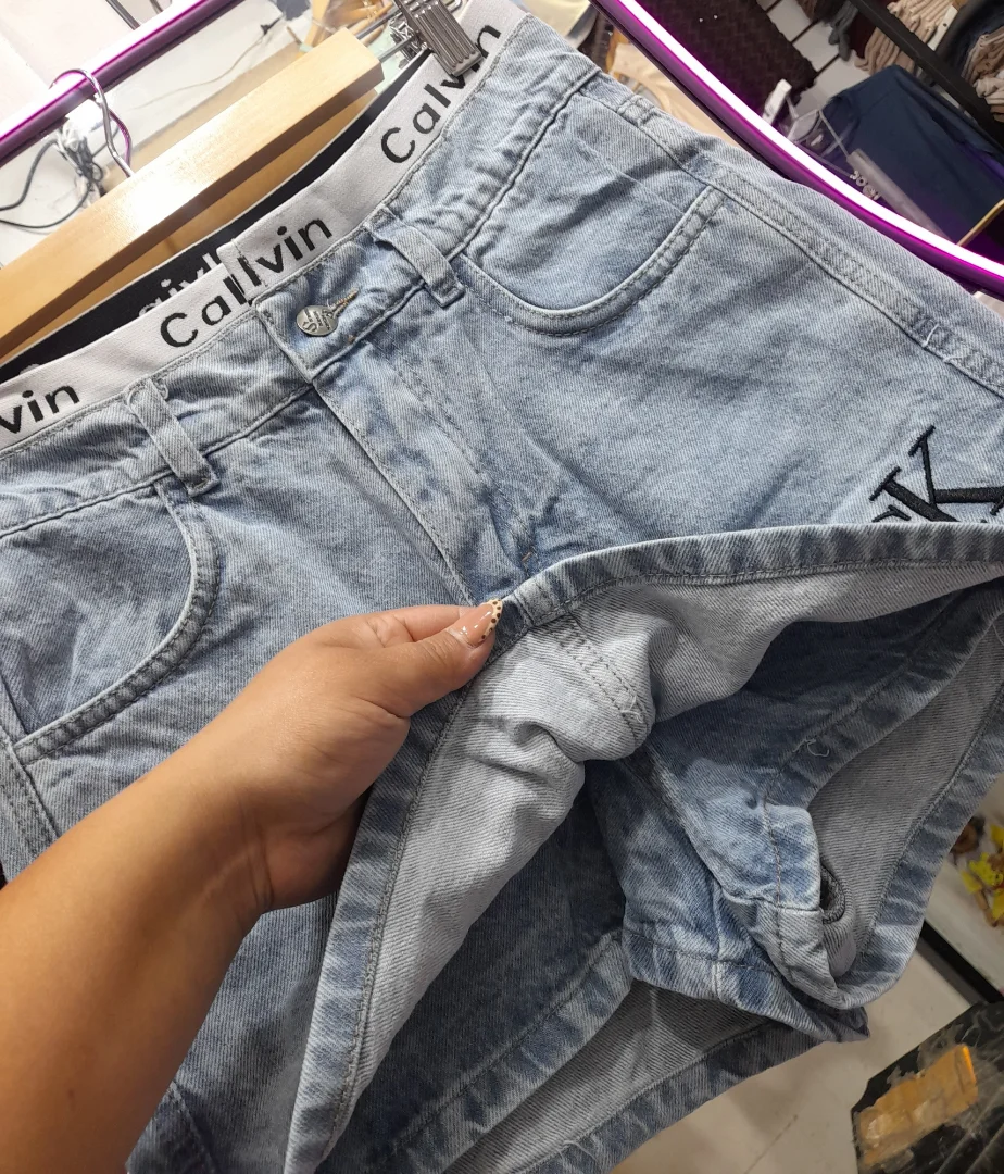 Short Pollera Celeste Ck - Imagen 2