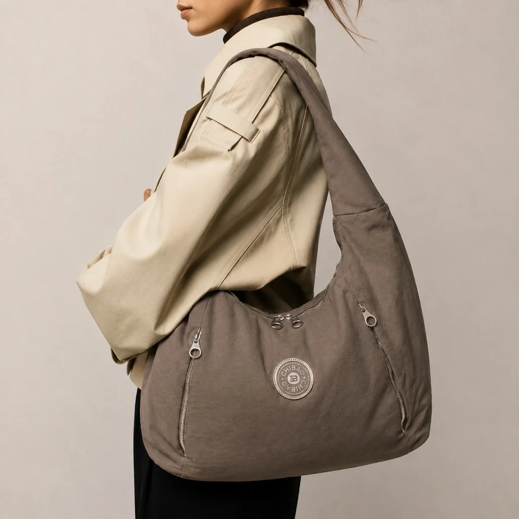 Cartera Bolso Luna Impermeable Liso Mujer - WhatsApp%20Image%202026-10-28%20at%209.34.48%20AM.jpeg