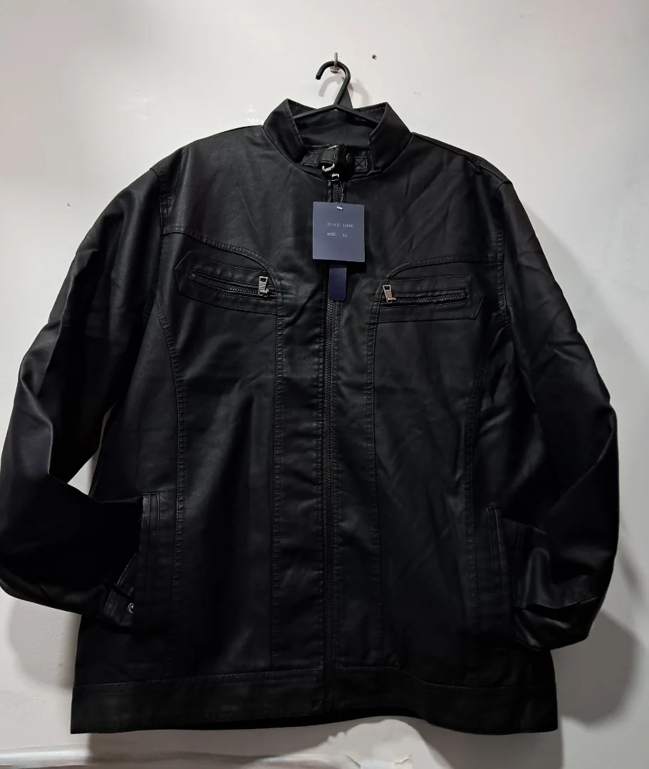 Campera Eco Cuero Talle Especial - Imagen 1