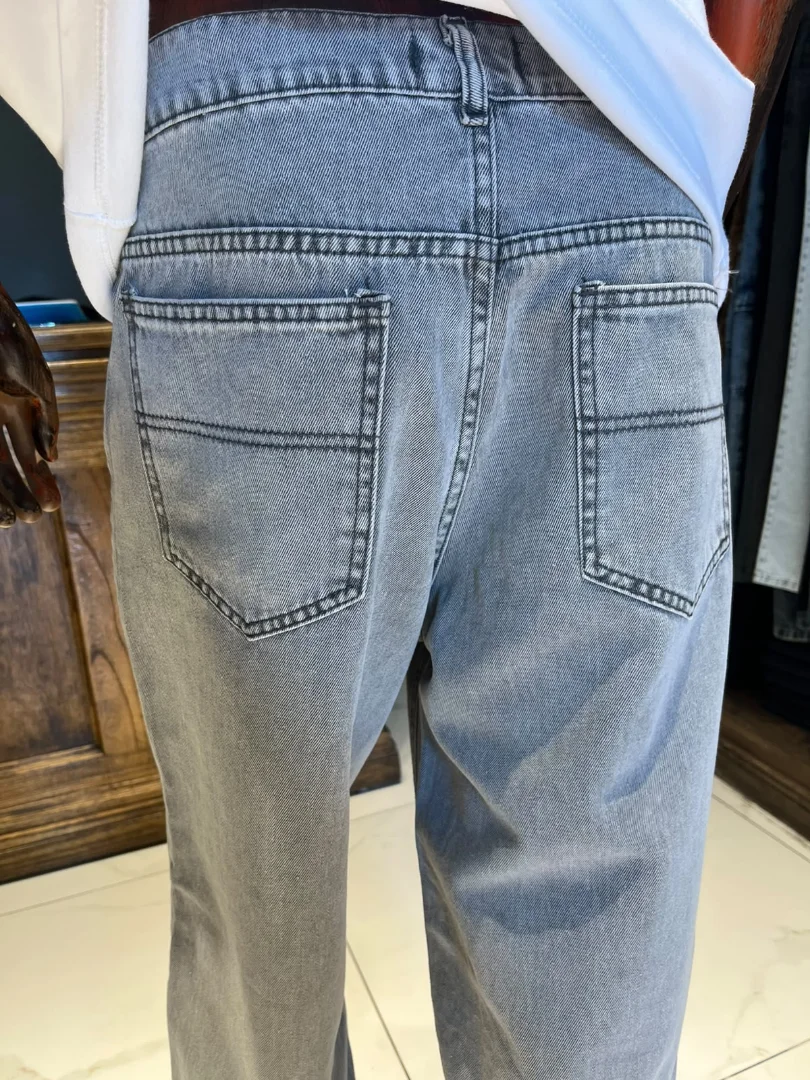 Jeans Baggy - WhatsApp%20Image%202026-10-28%20at%209.36.27%20AM.jpeg