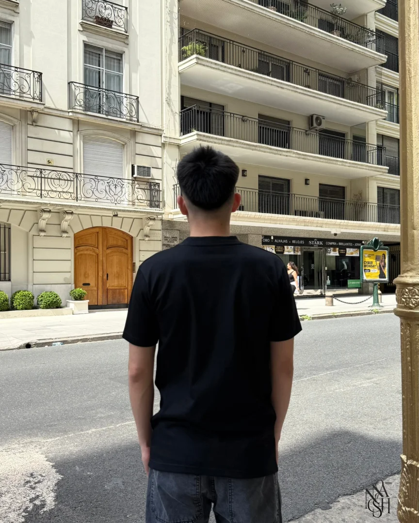 Remera Negra - Disen%CC%83o%20sin%20ti%CC%81tulo.png
