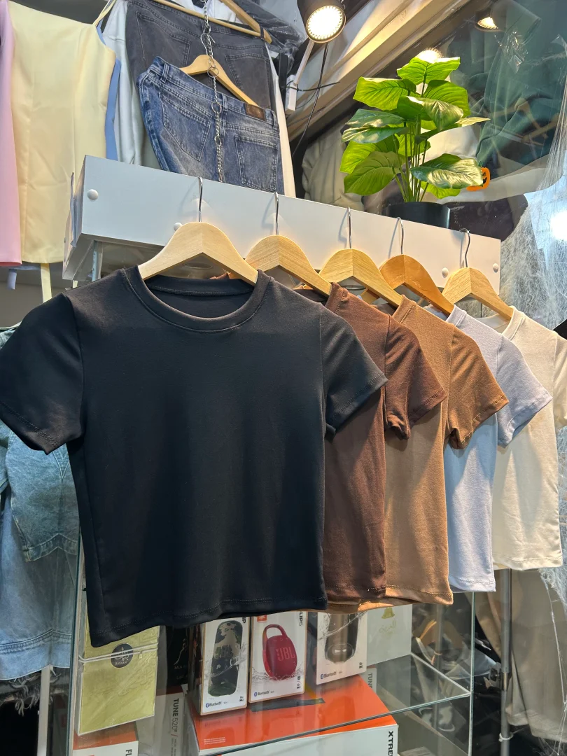 Remeras Básicas Tela Melvi - IMG_8546.jpeg