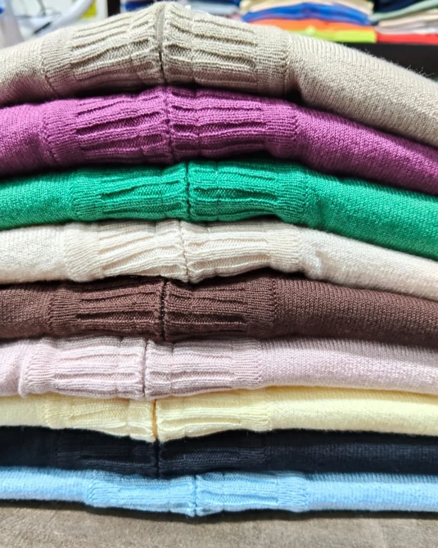 Campera Escote V - Imagen 3