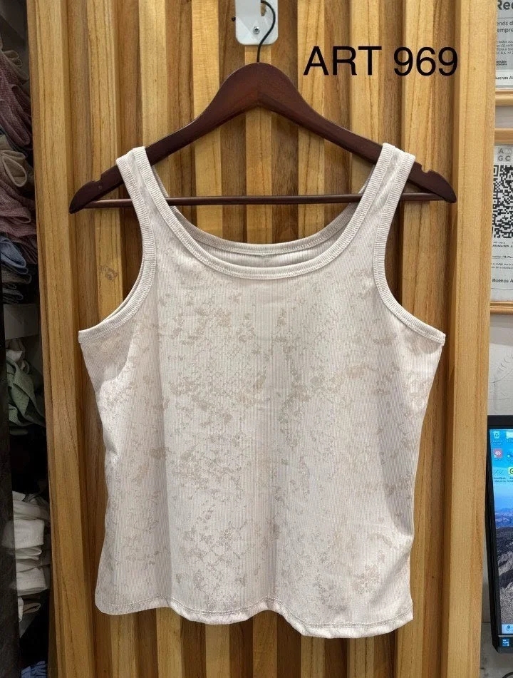 Musculosa Cavado Micro Rib con Foil - Imagen 2