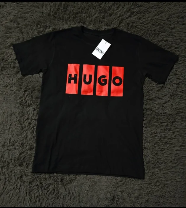 Remera Hugo