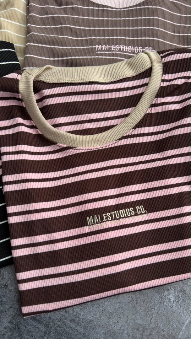 Remeras Bordadas Mai - 93b21fb4-3af6-48af-9a49-a158cf732cd5.jpeg