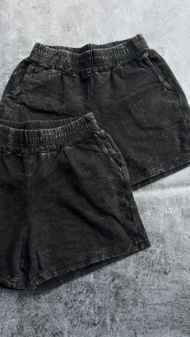 Short Batik - 83f89e53-bda4-4af8-a4f5-3ad18be75cc5.jpeg
