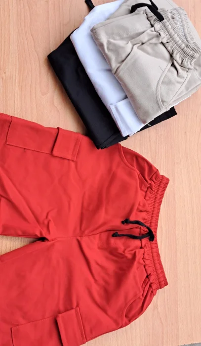 Bermudas Gabardina