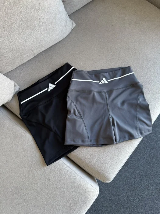 Shorts Calza Lineal