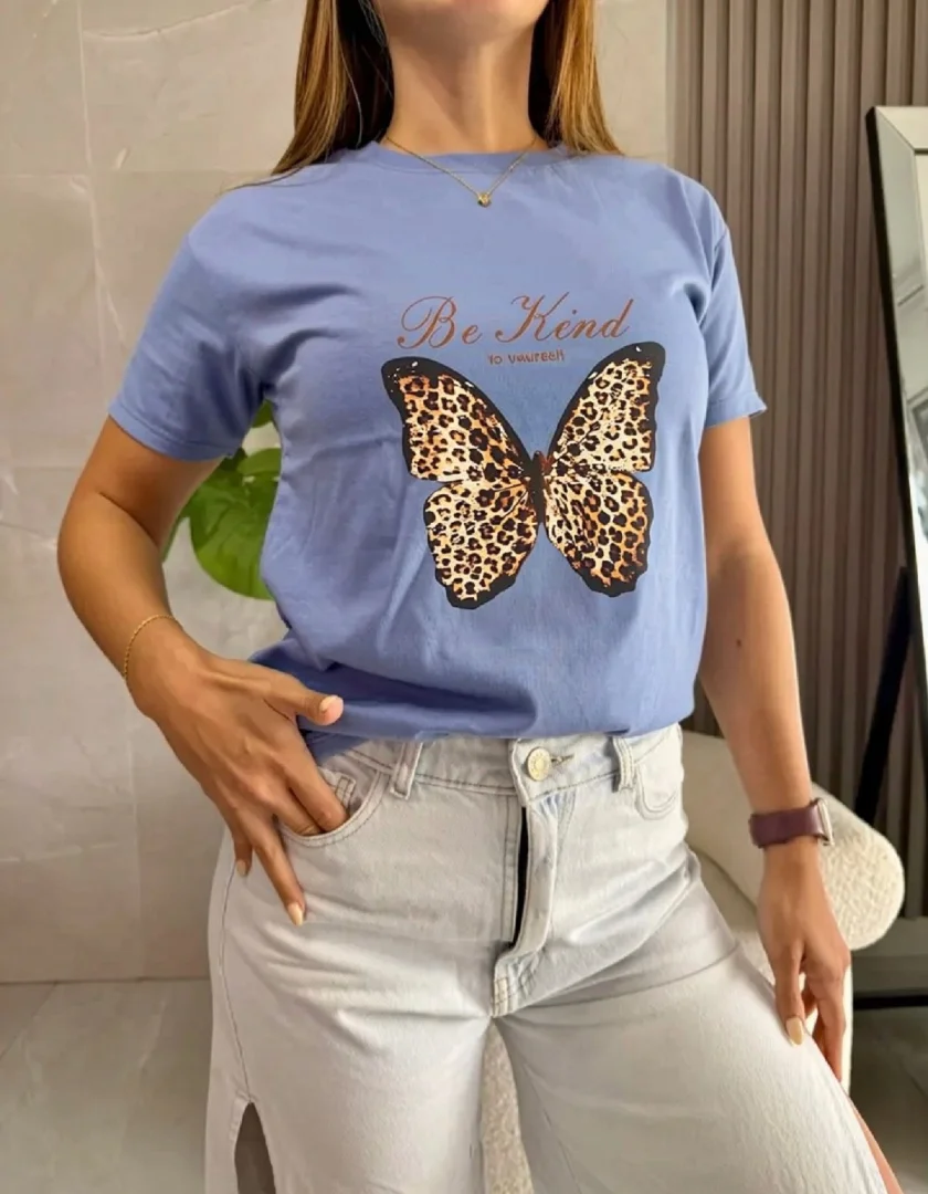 Remera Estampado Mariposa Print Algodón - Imagen 2