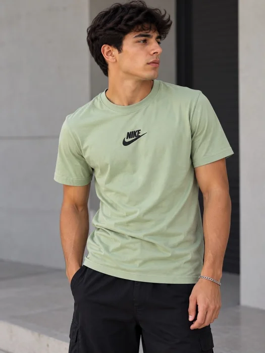 Remera Nik Bordada