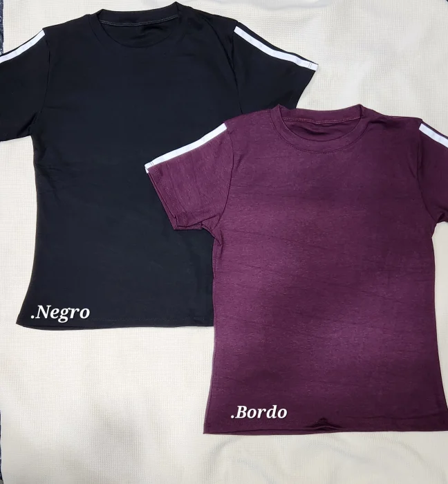 Remera con Dos Líneas