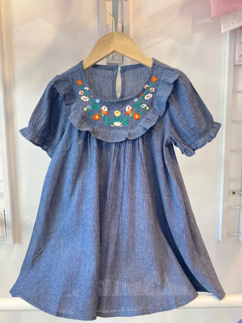 Vestido con Bordado y Voladito Importado Nena - 721B3EE7-CEF0-4703-AAC2-7B4549D292D8.jpeg