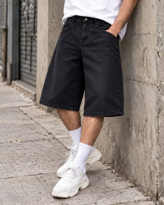 Treno - Bermuda Baggy Negra Lisa