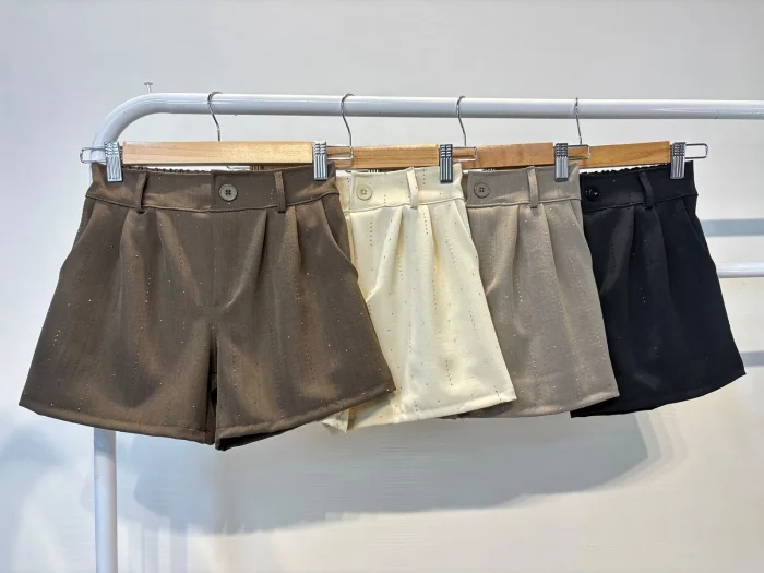 Short Charlote