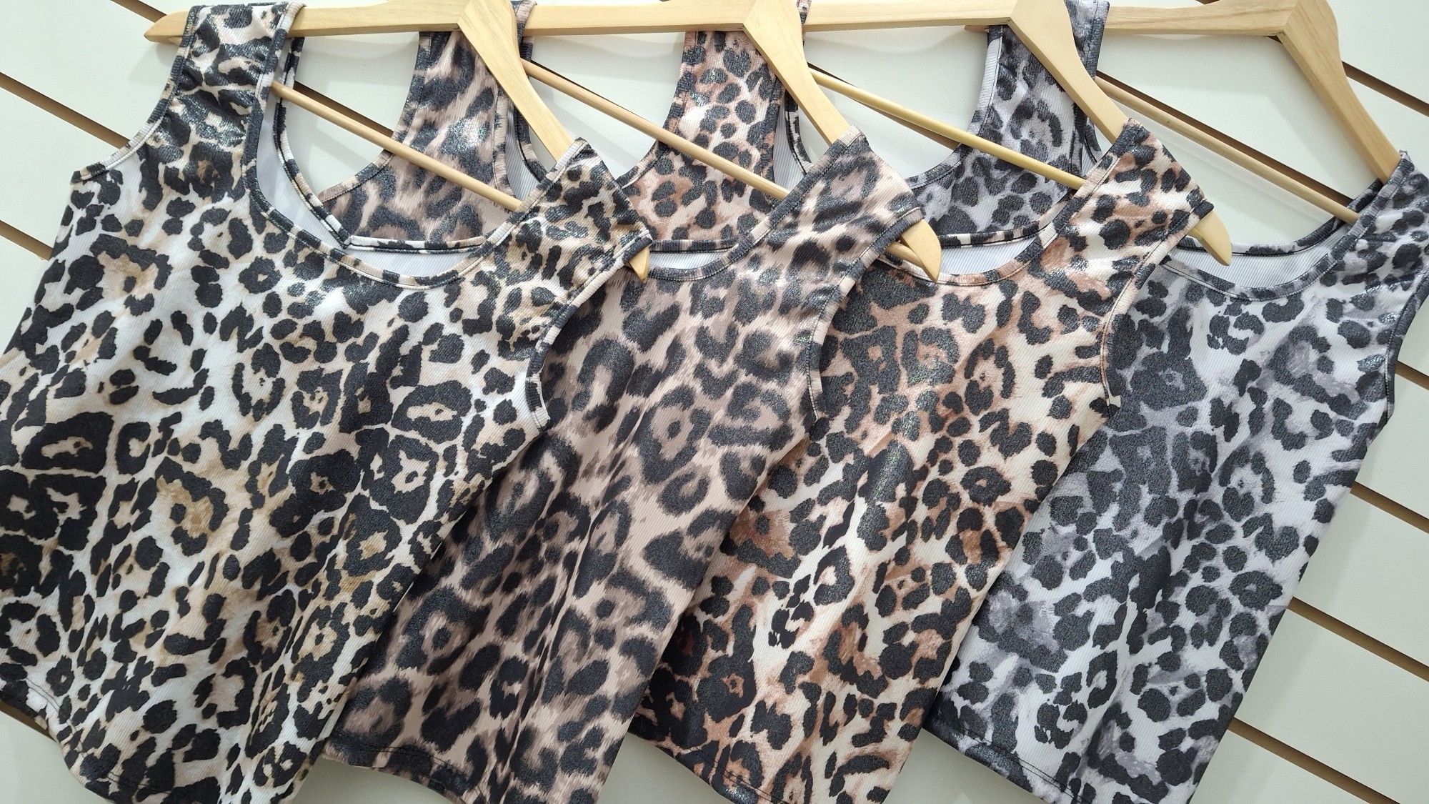Musculosa Print X Talles - Morley Foil - Imagen 3