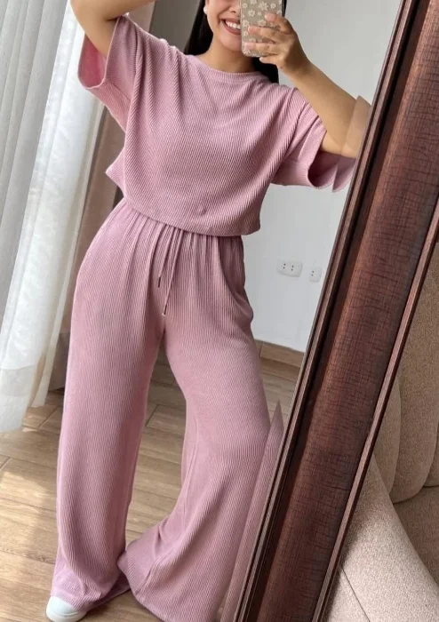 Conjunto Palazo y Crop