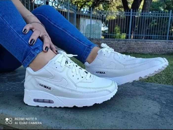 Solo por Pedido Airmax Blancas (solo Curva)
