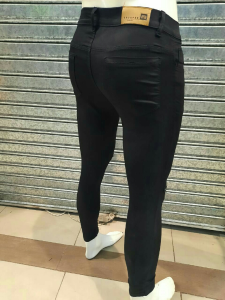 ¡pantalón Negro con Roturas! - Miniatura 2