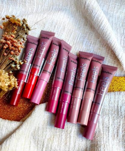 Labial Líquido Lipgloss Brilloso de Ruby Rose - Miniatura 2
