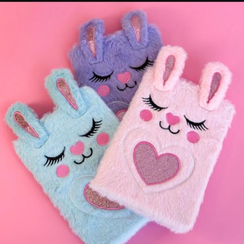 Cuaderno Conejo A5 80 Pag Peluche + Lap