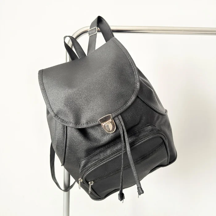 Mochila Universitaria Aplicable
