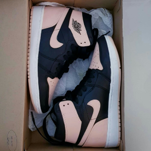Nike Jordan 1