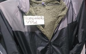 Rompeviento con Piel Talle Especial - Miniatura 2