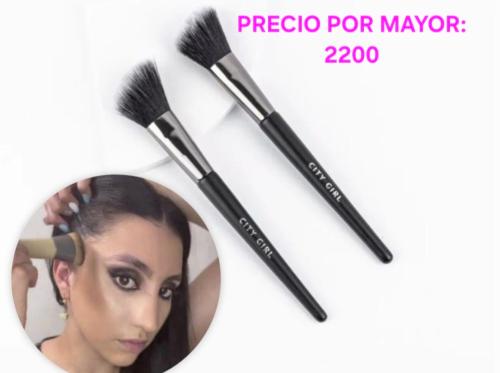 Brochas de Maquillaje( Varios Modelos y Precios en Cada Foto) - Miniatura 2