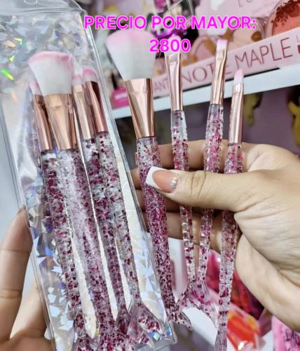 Brochas de Maquillaje( Varios Modelos y Precios en Cada Foto) - Miniatura 6