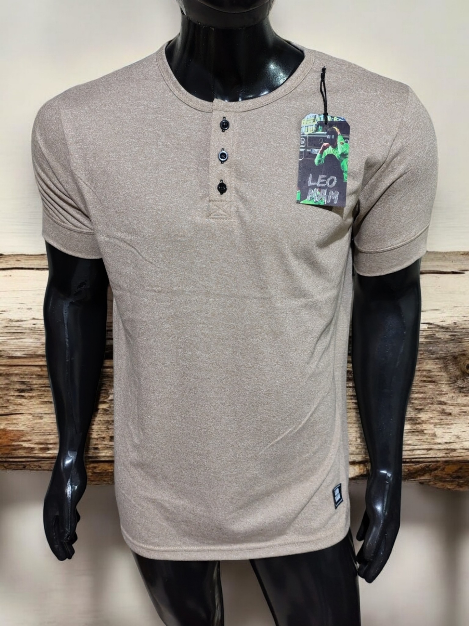 Remera con Botones - Imagen 2
