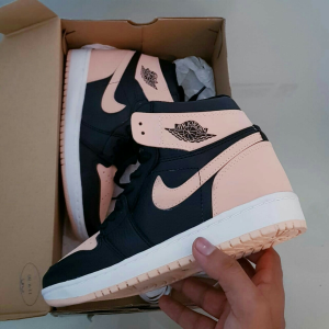Nike Jordan 1 Rosa