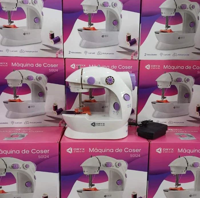 Maquina de Coser Mini