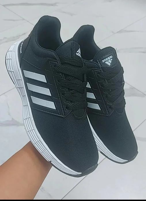 Ultras Boost