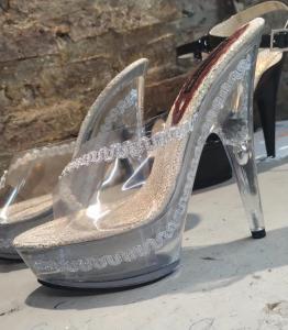 Calzados de Damas. Sandalias Altas Taco de Acrílico. Se Hace por Pedido - Miniatura 3