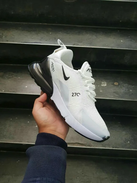Nike Air 270