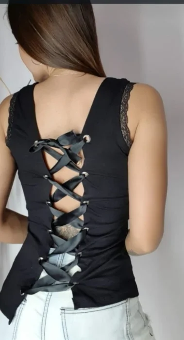 Art.5079 Musculosa con Ojalillo y Cinta en la  Espalda