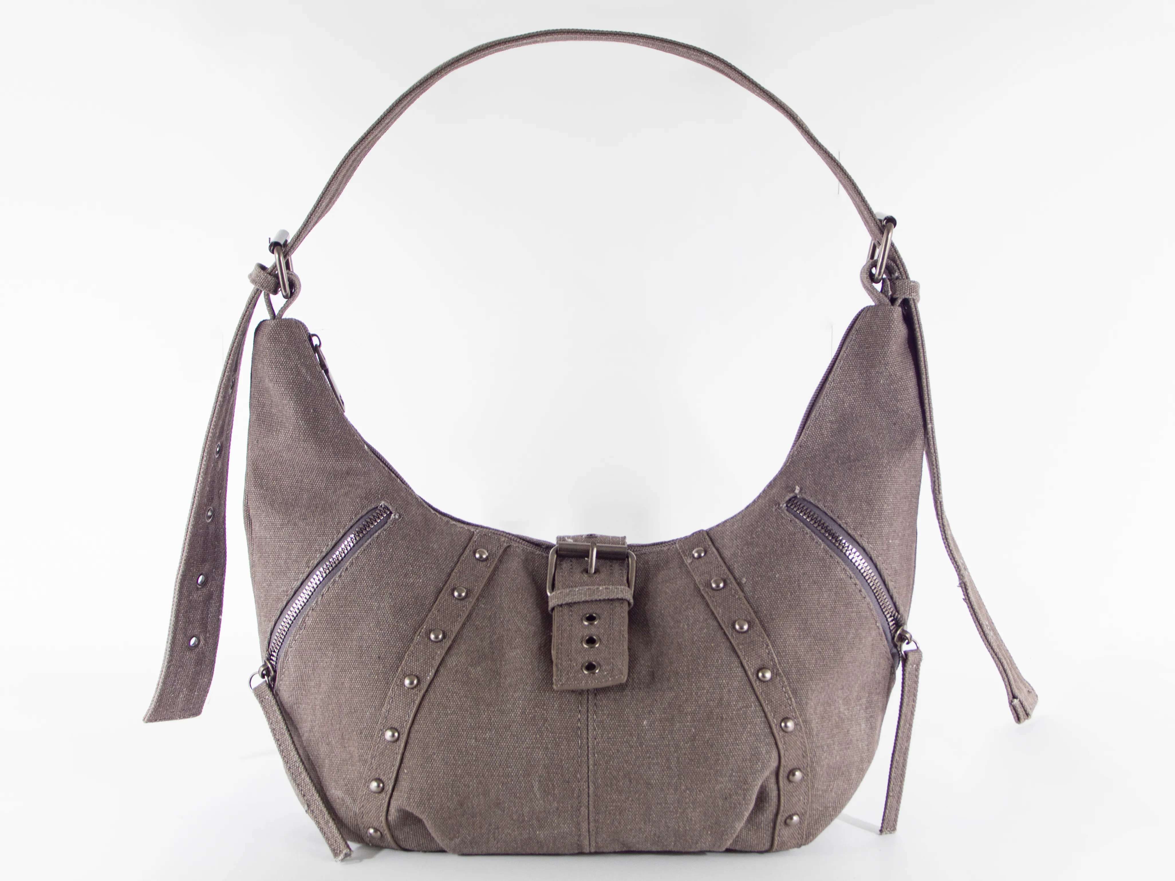 Cartera Bananita Gastada con Tachas - imgi_42_403000202_01_2.jpg