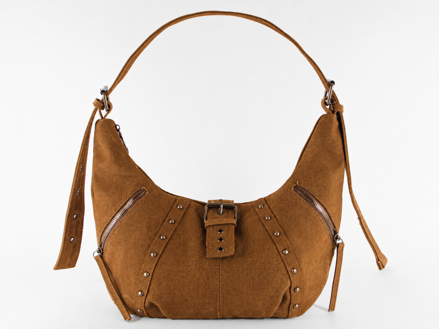 Cartera Bananita Gastada con Tachas - imgi_43_403000202_07_2.png