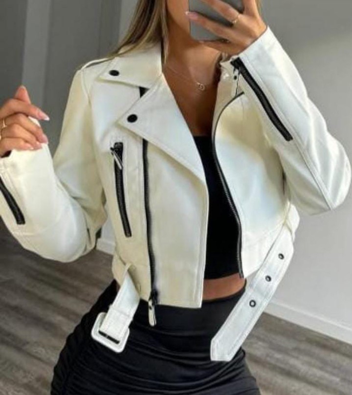 Campera Cuero Importado Yd Cinto Blanco - Imagen 2