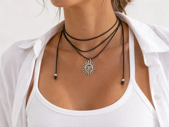 Choker Gamuza Dije Sol