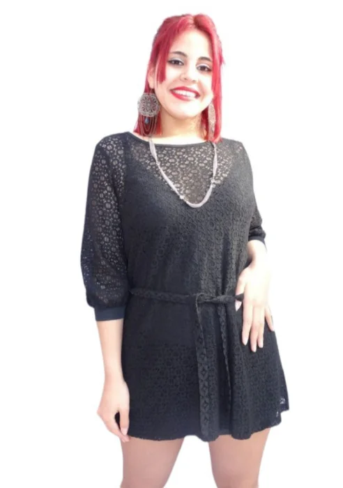 Vestido de Encaje con Enagua y Breteles Regulables