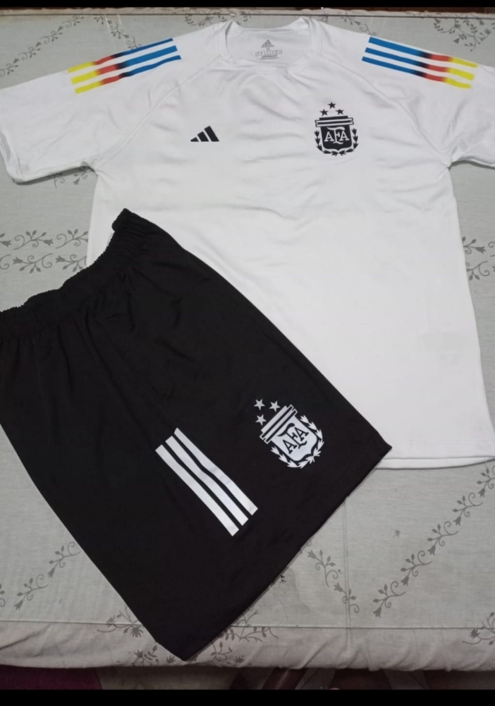 Conjuntos Deportivos Cortos - Imagen 3