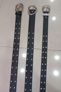 Cinto Texano , Corazón, Doble Circulo con Tachas
