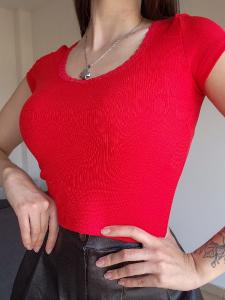Remera C- Escote Puntilla