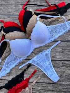 Artículo 09 en Stock Conjunto Puntillas Sof Aro