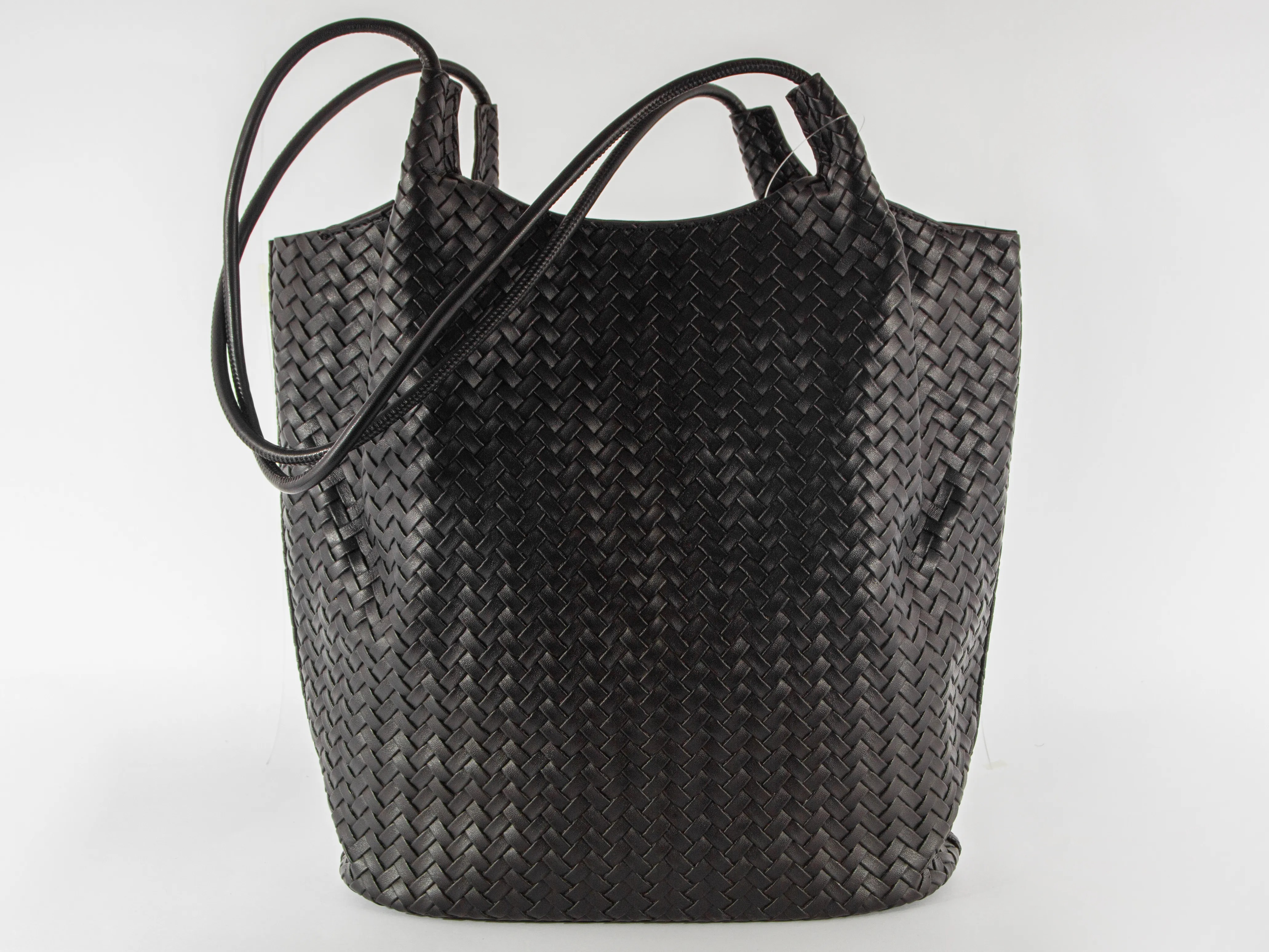 Cartera Shopper Trenzada - imgi_43_411200201_04_2.jpg