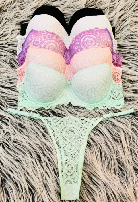 Conjunto de Encaje Docena