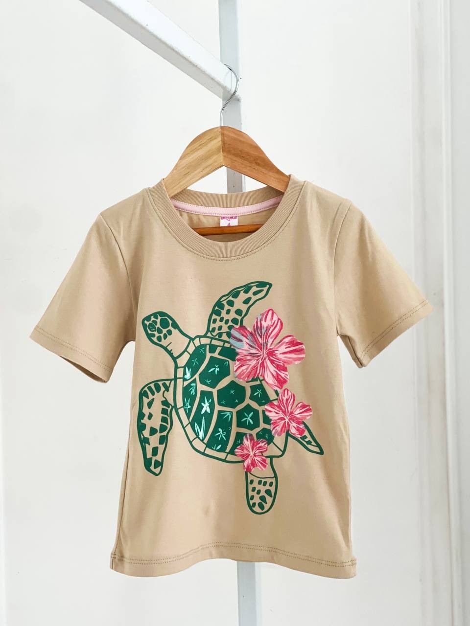 Remera Estampada con Glitters para Niña - Imagen 3